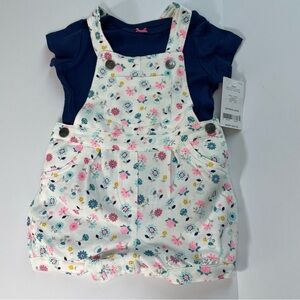 Carter’s 12 M baby girl 2 piece tee & shortalls set NWT
